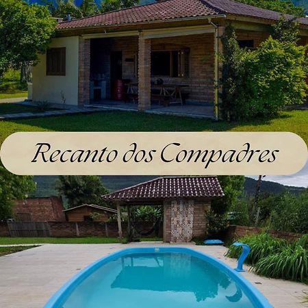 Recanto Dos Compadres - Hospedagem Praia Grande  Bagian luar foto